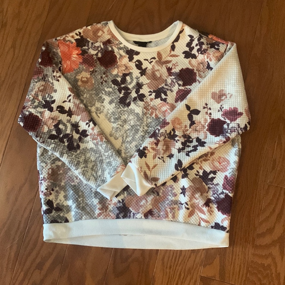 H&M Floral Sweatshirt
